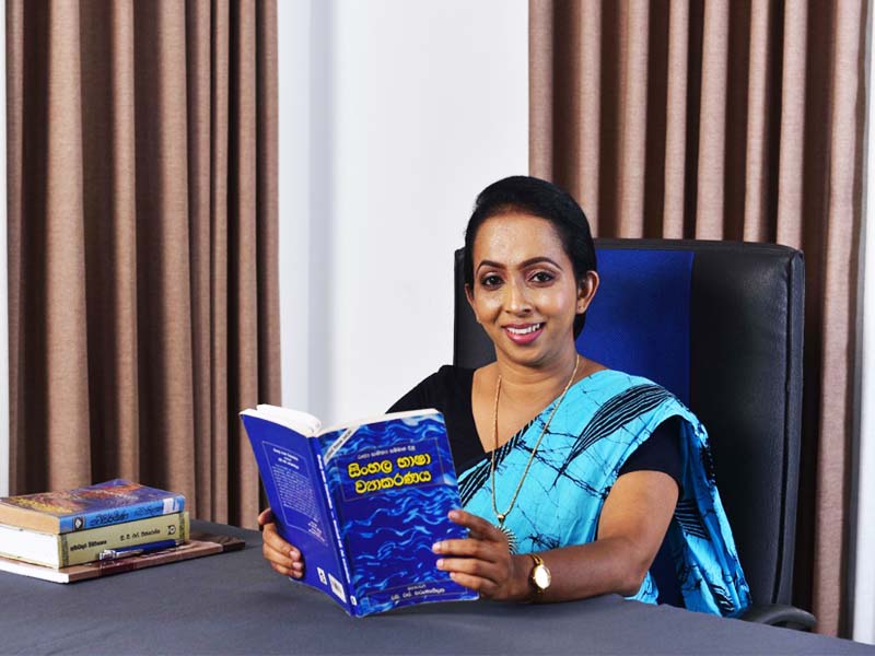 උග්ගසේන සිටු පුත්හුගේ කතාවස්තුව 1 සහ 2 කොටස් 